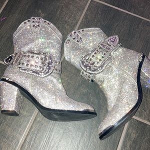Dollskill sparkle boots